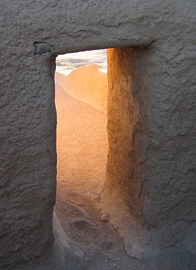 casa grande low door 2